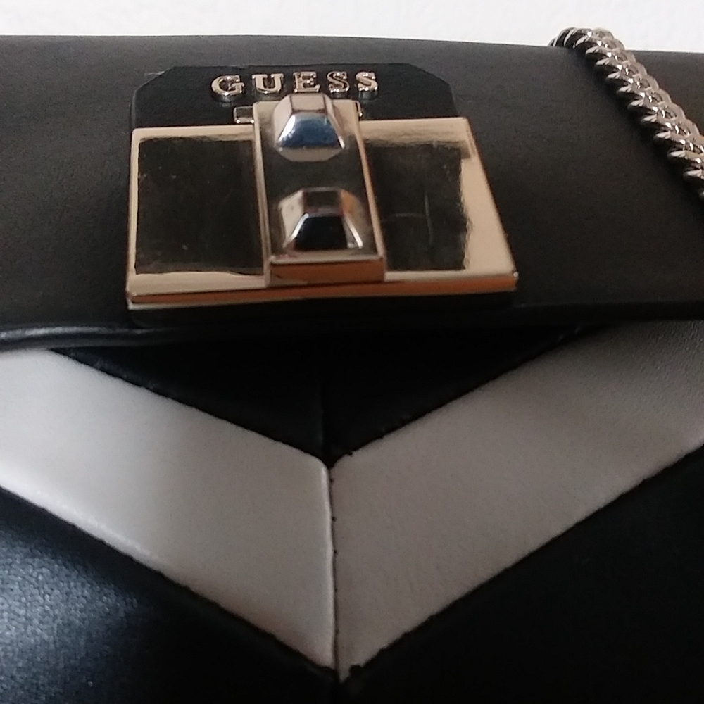 Guess crossbody convertible black and white bag small - Picture 14 of 16